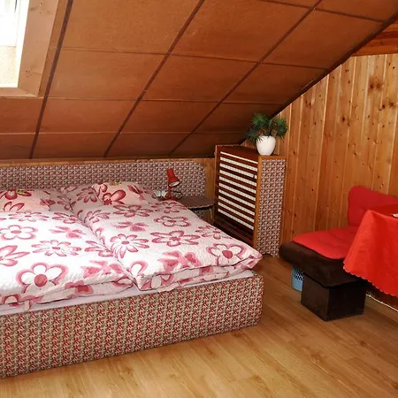 Nika Český Krumlov