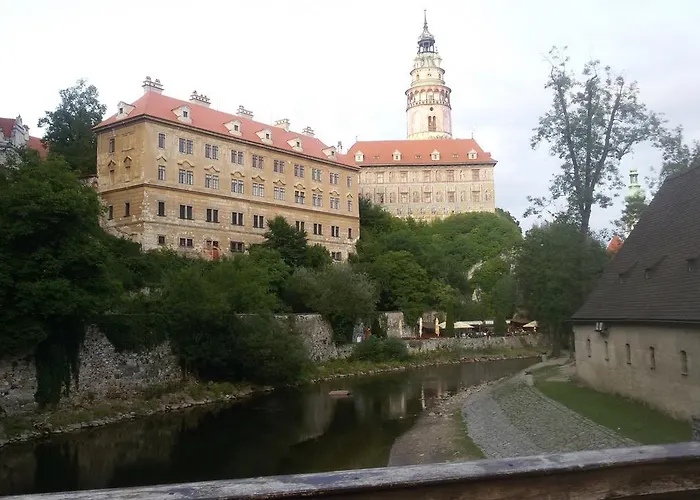 Nika Πανσιόν 3*